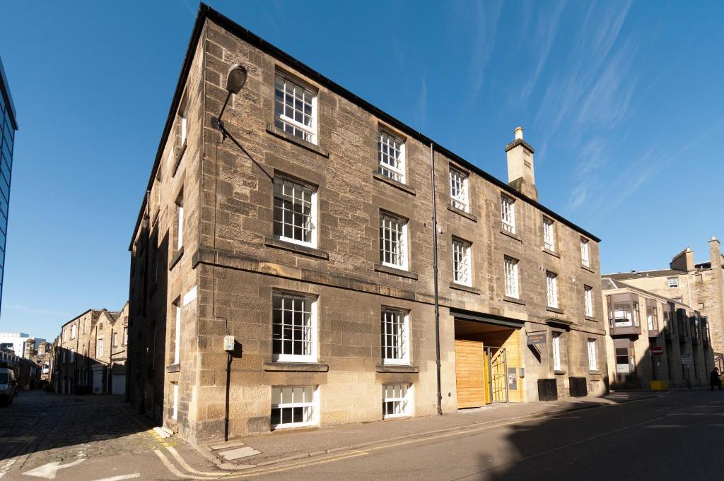 Destiny Scotland -The Malt House Apartments Edinburgh Exterior foto